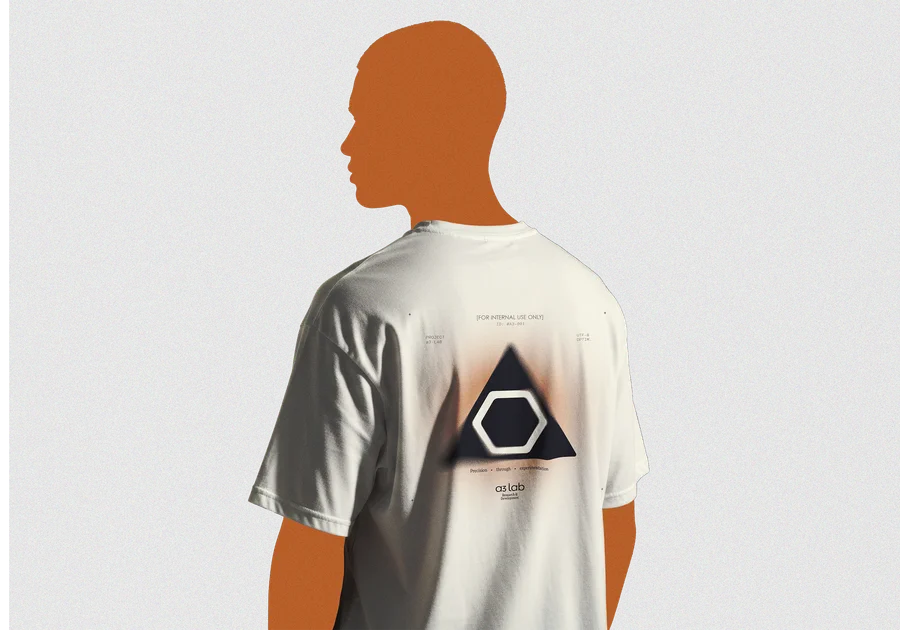 White t-shirt seen from the back with a gradient triangle mark print